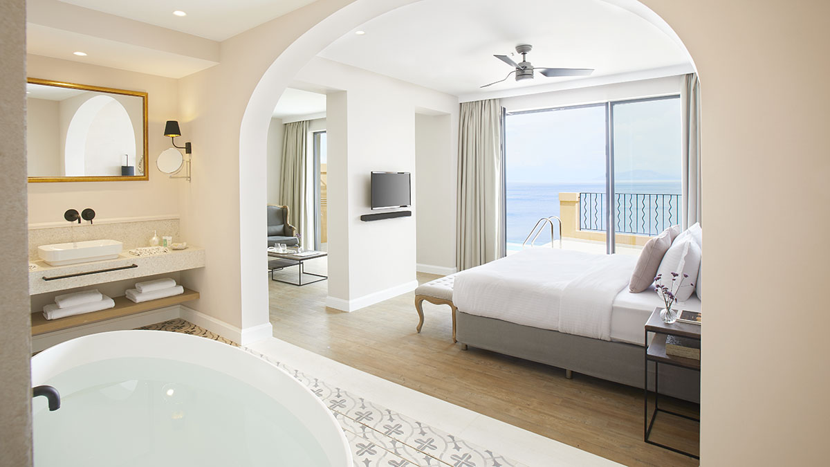 Deluxe Suite Private Pool 